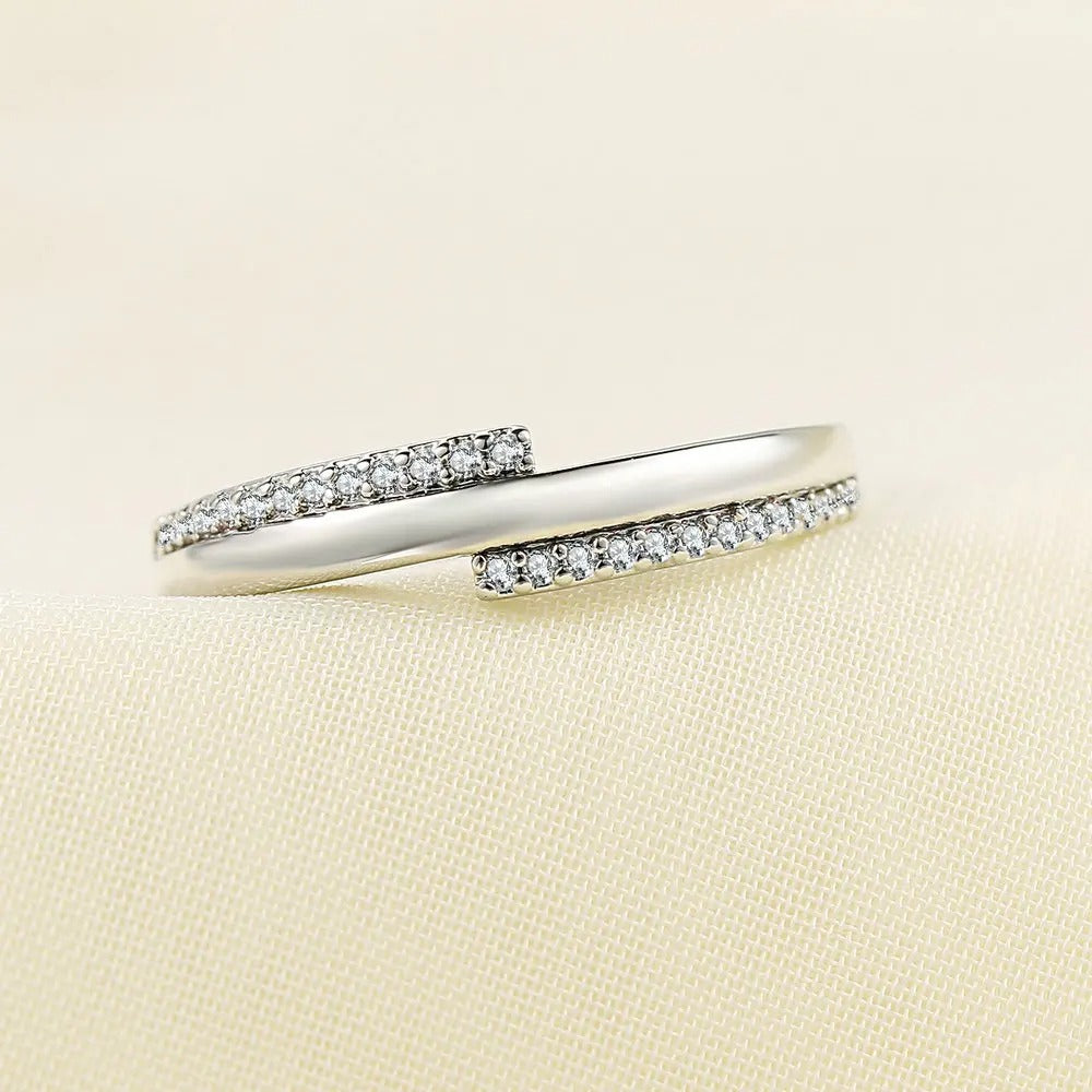 Vintage ezüst két kristállyal bélelt karikagyűrű