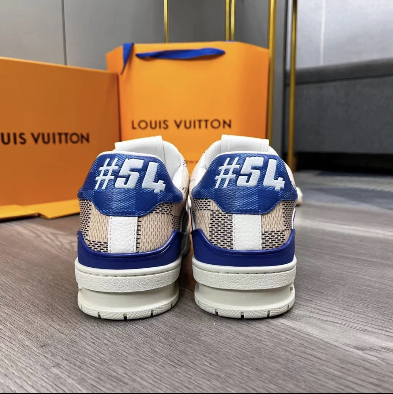 ••New Products••Lou* V~New Autumn and Winter LV TRAINER Sports Shoes