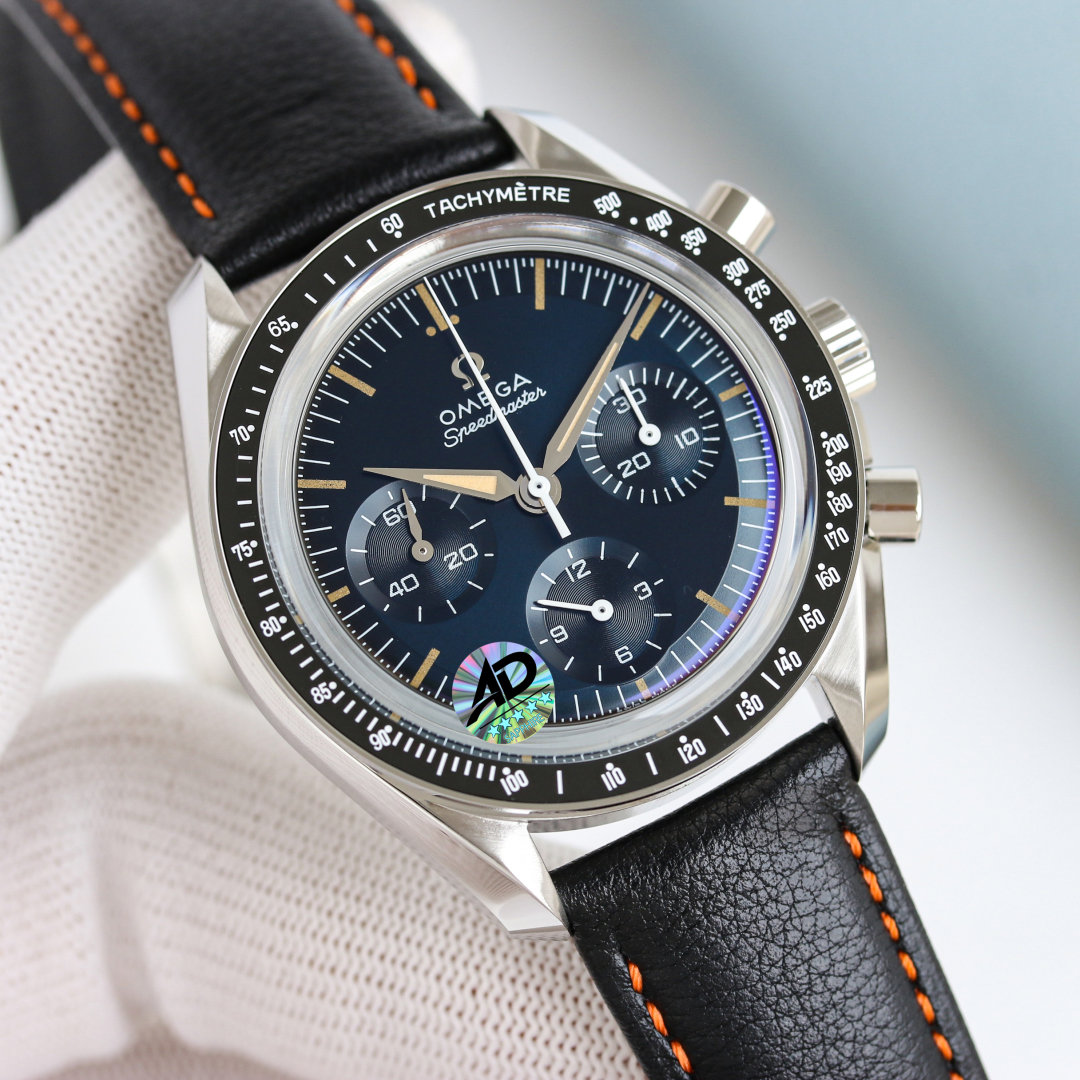 Equipped with Omega Master Cyclotron 3861 movement, manual mechanical stainless steel