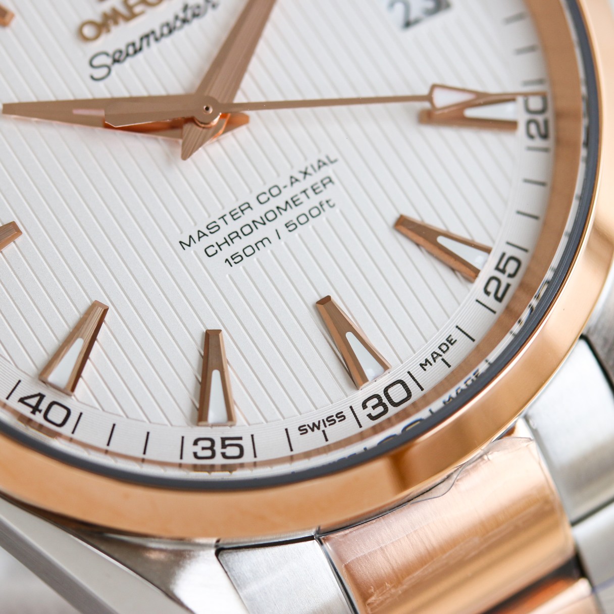 Omega inlaid head seahorse 150 meters