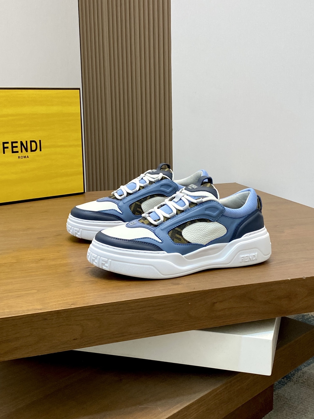 【FENDI】FENDI -High-end quality original 🔍🔍🔍🔍 Casual sports shoes