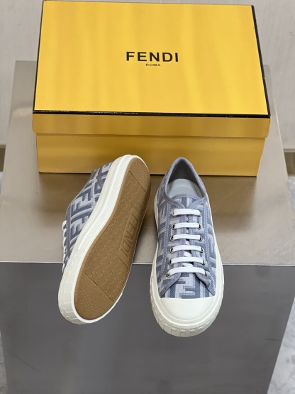 ••New Products•• Fend* Domino👫Couple Model Low-top Canvas Casual Sports Shoes