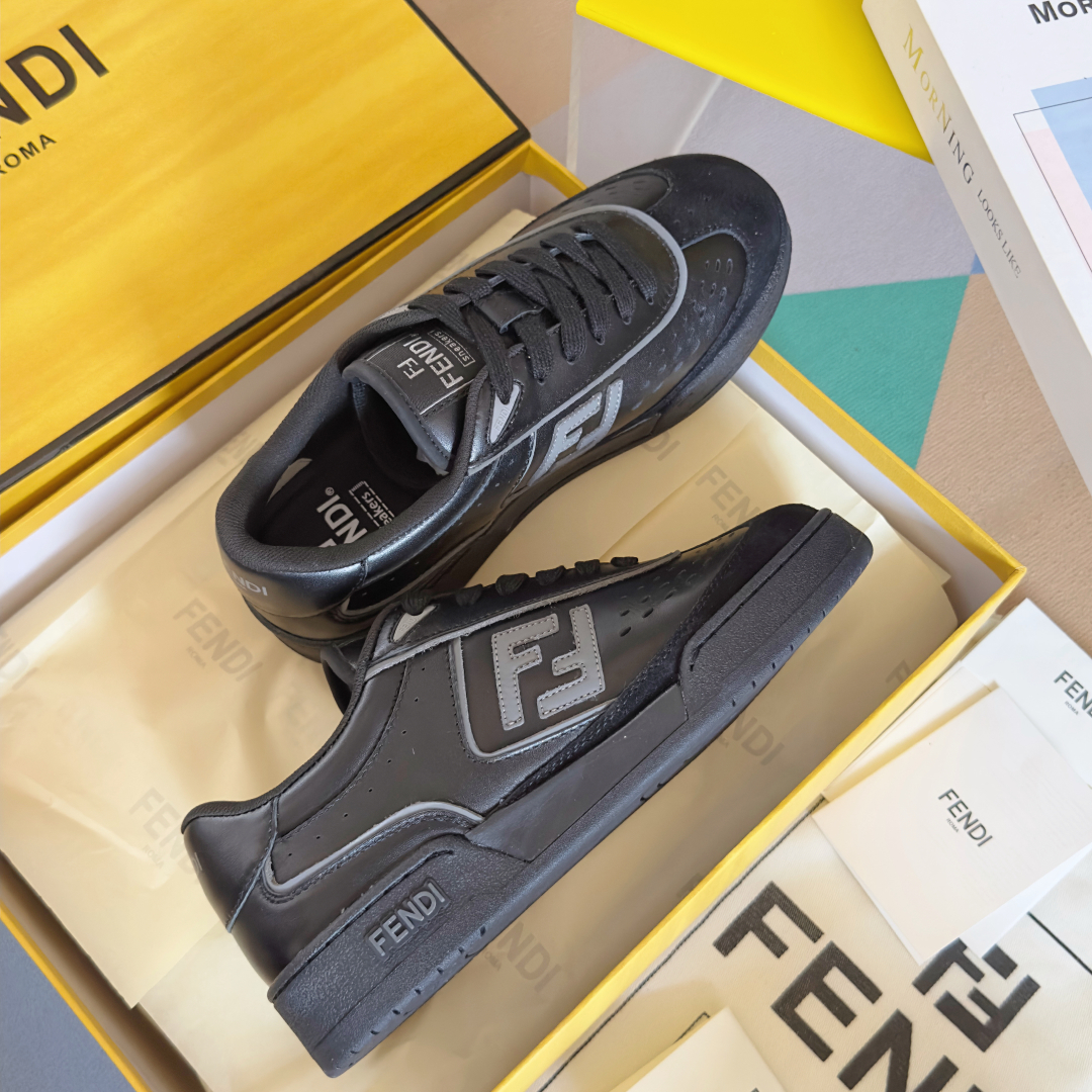 Fendi Match Series Couple Model Film Casual Sports Shoes Board Shoes