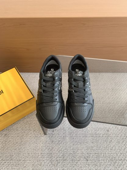Fendi Fendi Board Shoes Casual Sports Shoes Couple Style👫