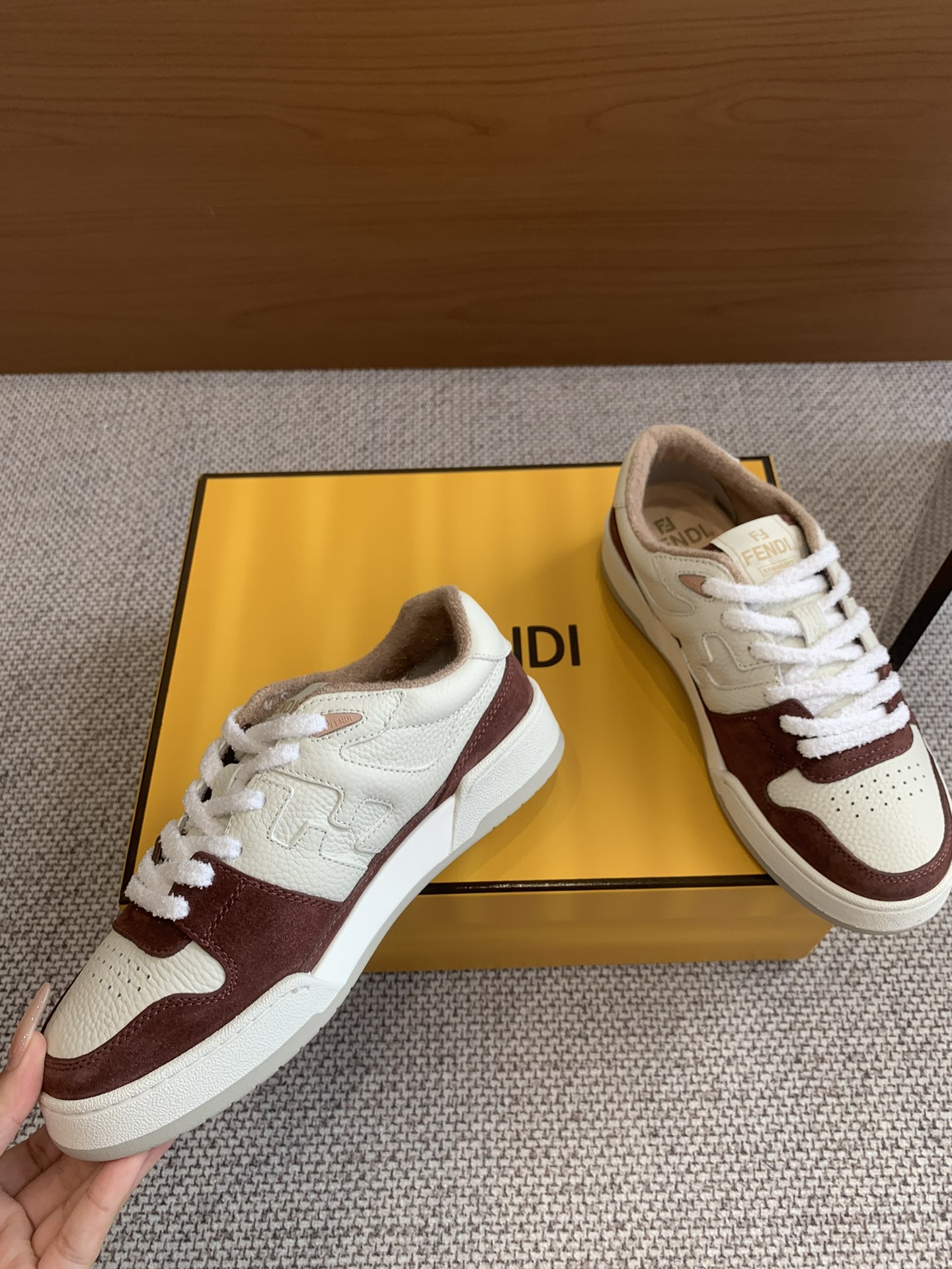 Fendi Fendi Board Shoes Casual Sports Shoes Couple Style👫