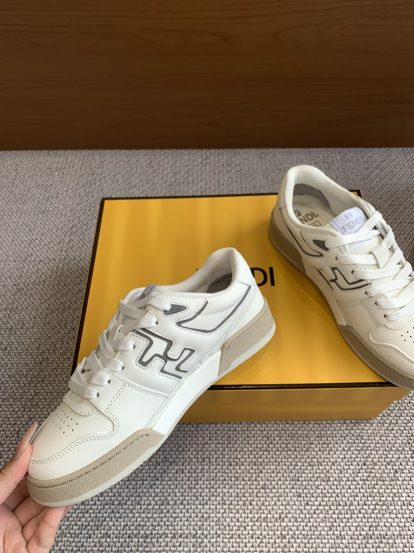 Fendi Fendi Board Shoes Casual Sports Shoes Couple Style👫