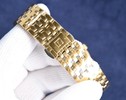 Omega (new product of three needles, business and casual) Omega luxury and atmospheric type: exquisite men's watch (new product)