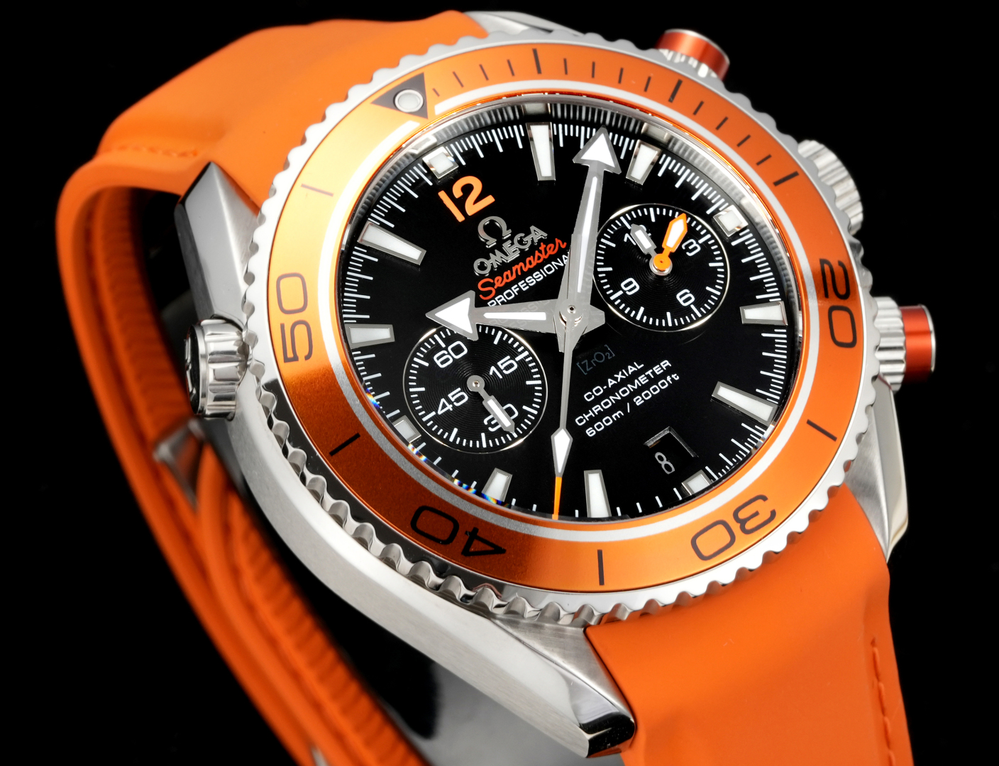 Omega Seamaster Universe 600m Men's Timer (45.5mm