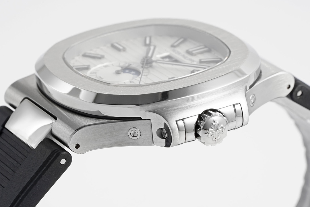 PFactory's gorgeous transformation---the new "Steel King" Patek Philippe Ref.5726/1A Nautilus series calendar tape watch debuts!