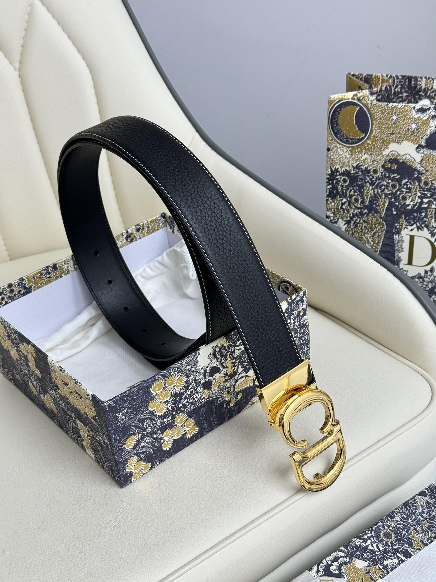 DiorDouble-sided original imported cowhide, double-sided use belt