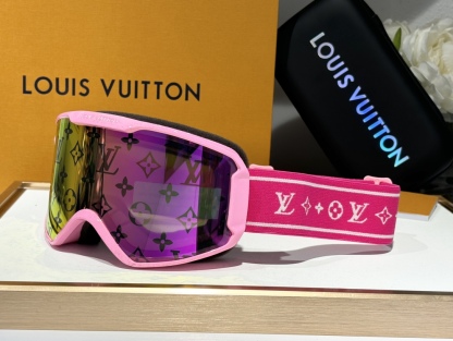 Lv ski goggles🎿