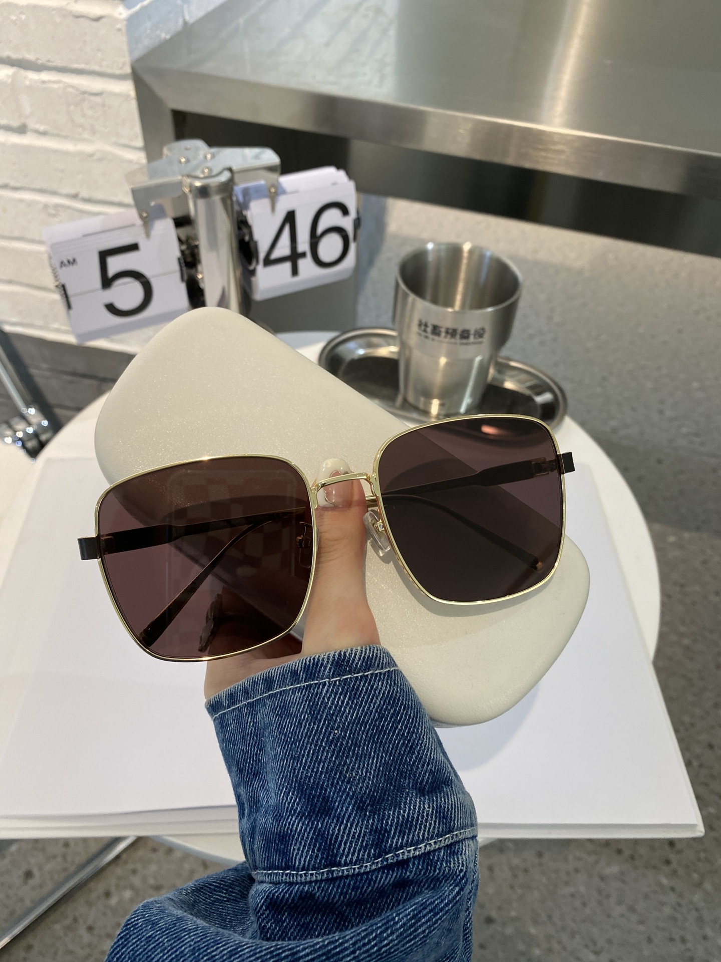 LOUIS VUITTO*LV VUITTO: Z1421 sunglasses