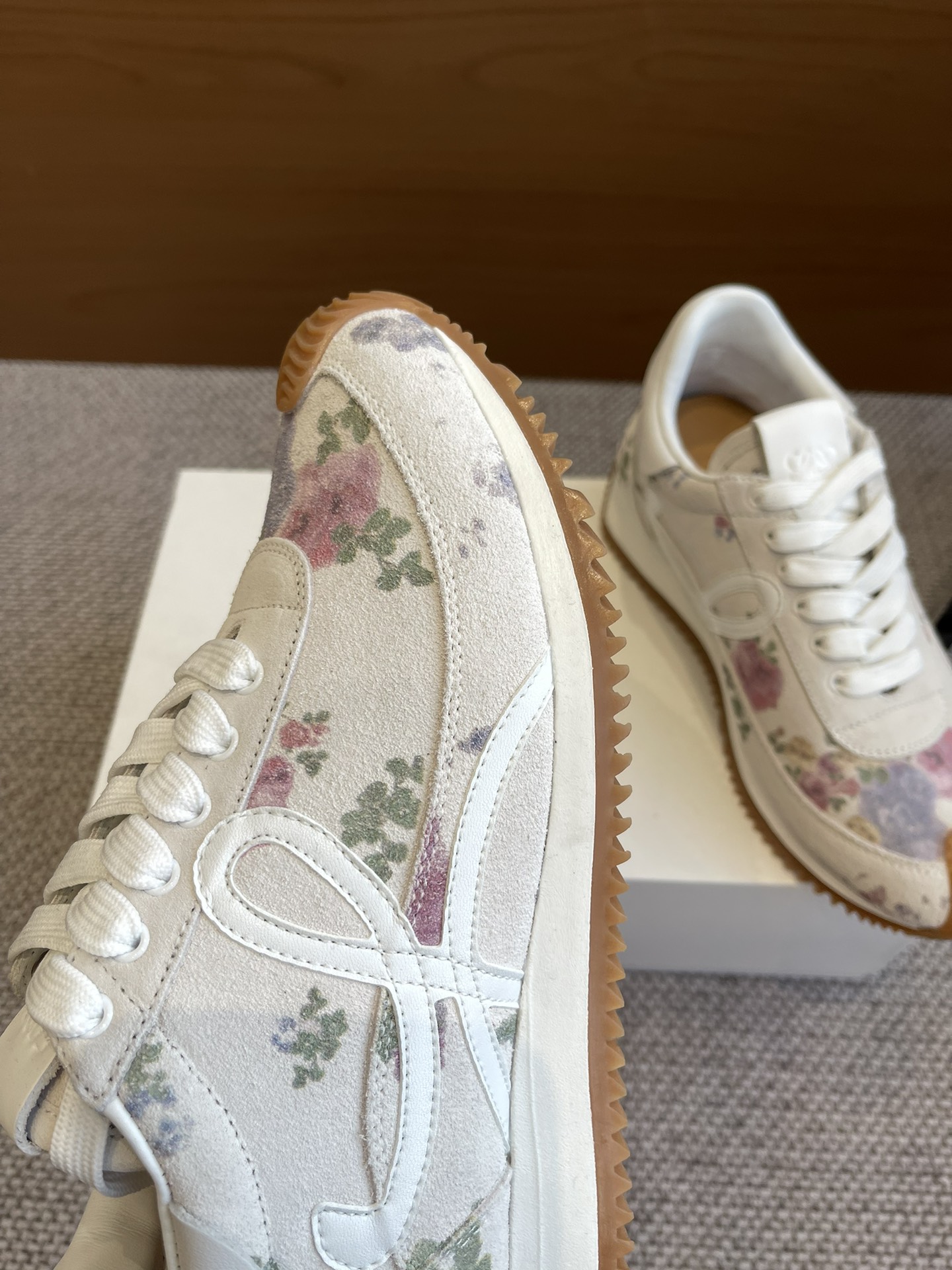 New colors ➕ super popular women's LOEWE Luo Yiwei's latest color-enhancing color-blocking German training shoes Forrest Gump shoes Small white shoes