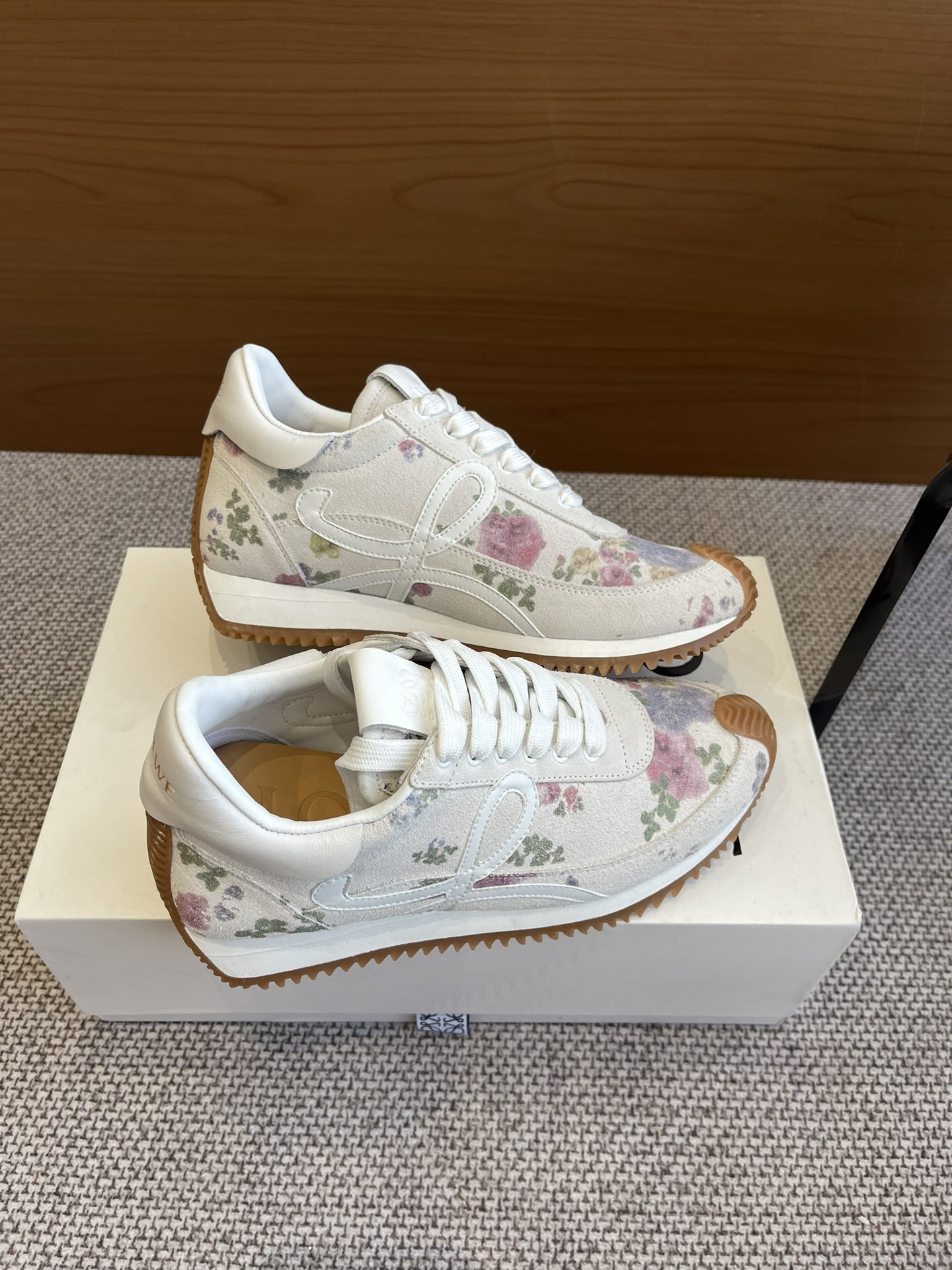 New colors ➕ super popular women's LOEWE Luo Yiwei's latest color-enhancing color-blocking German training shoes Forrest Gump shoes Small white shoes