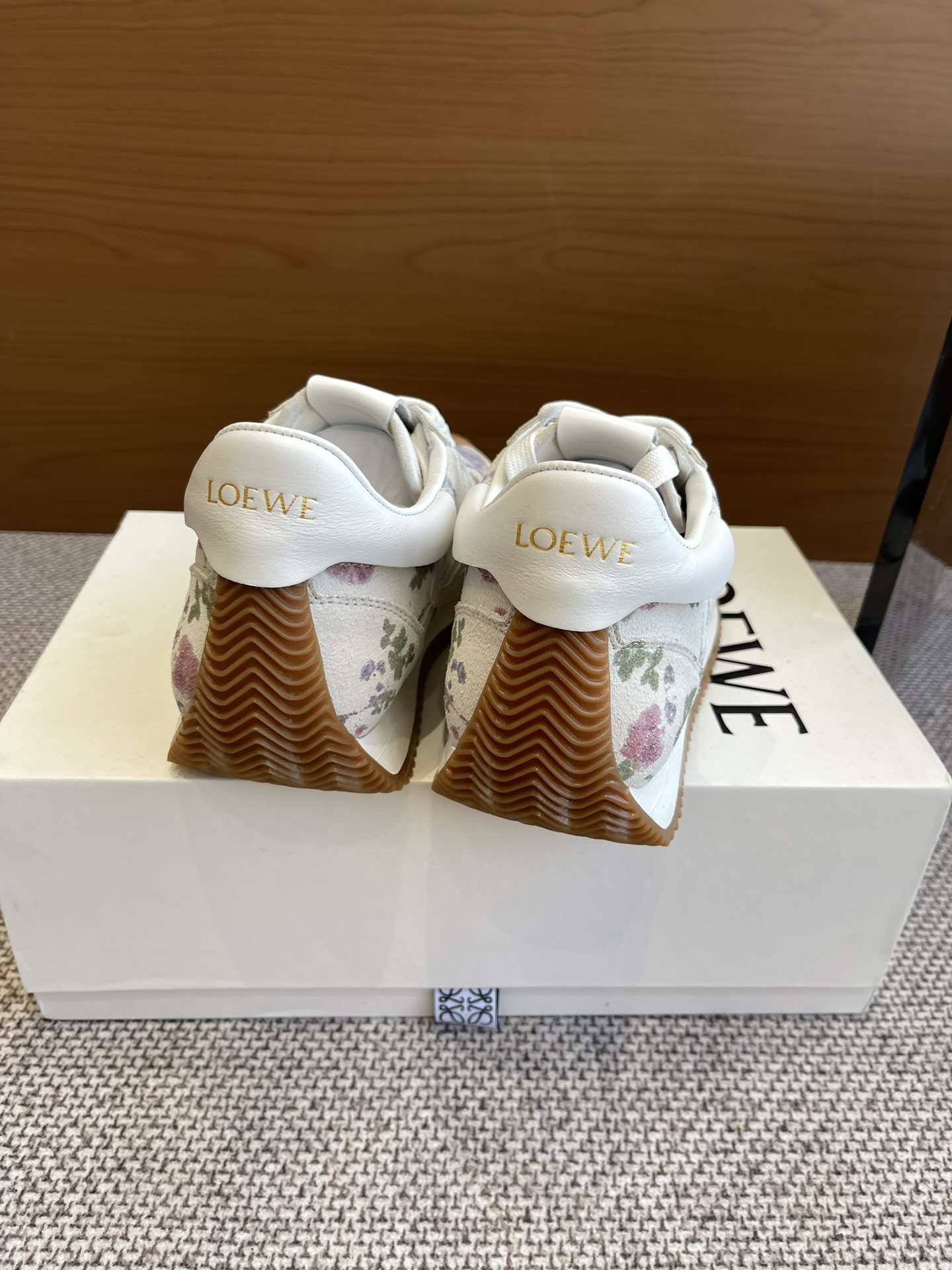 New colors ➕ super popular women's LOEWE Luo Yiwei's latest color-enhancing color-blocking German training shoes Forrest Gump shoes Small white shoes