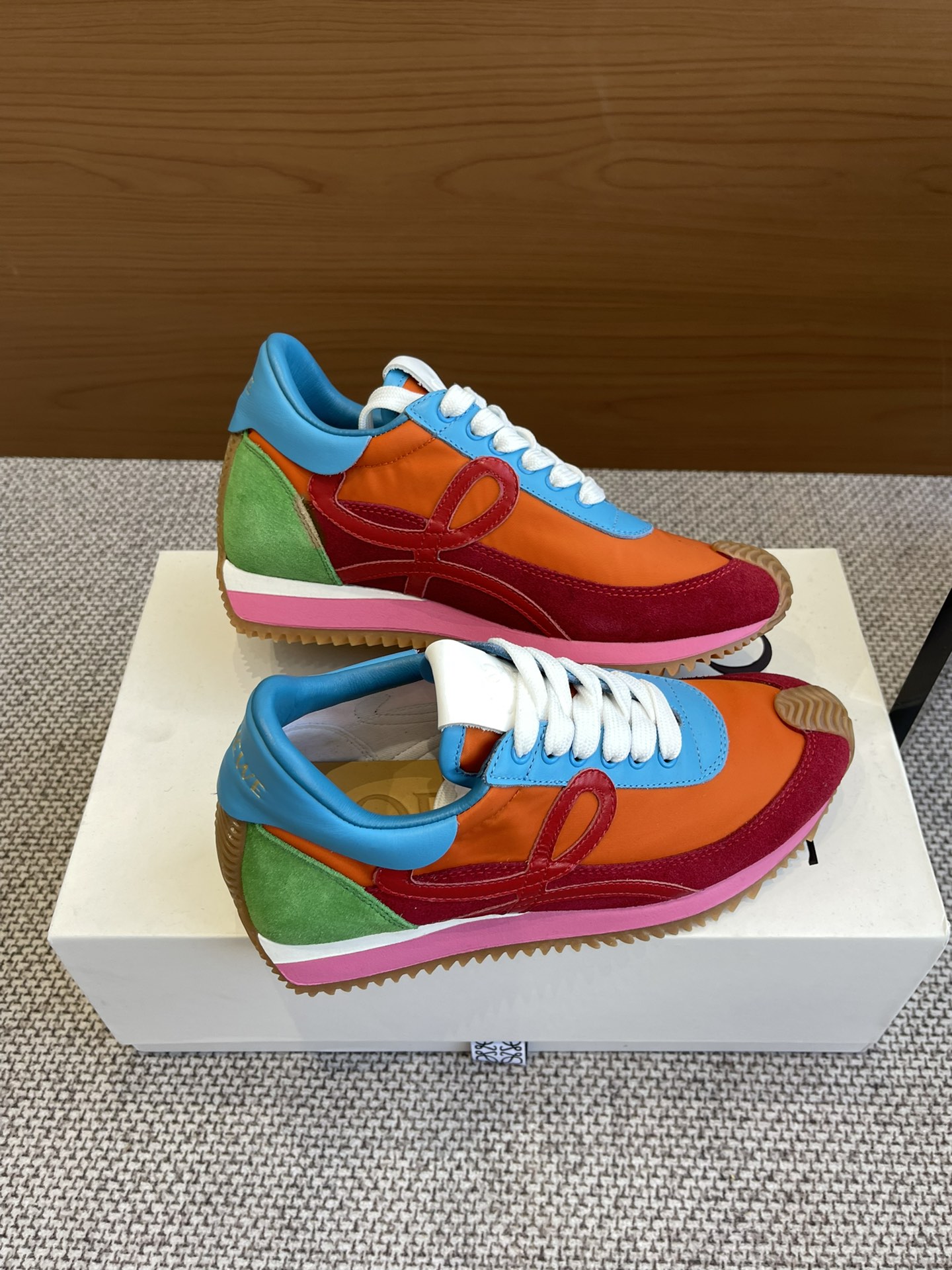 Couple style LOEWE Luo Yiwei The latest color-blocking color-blocking shoes forrest Gump shoes little white shoes