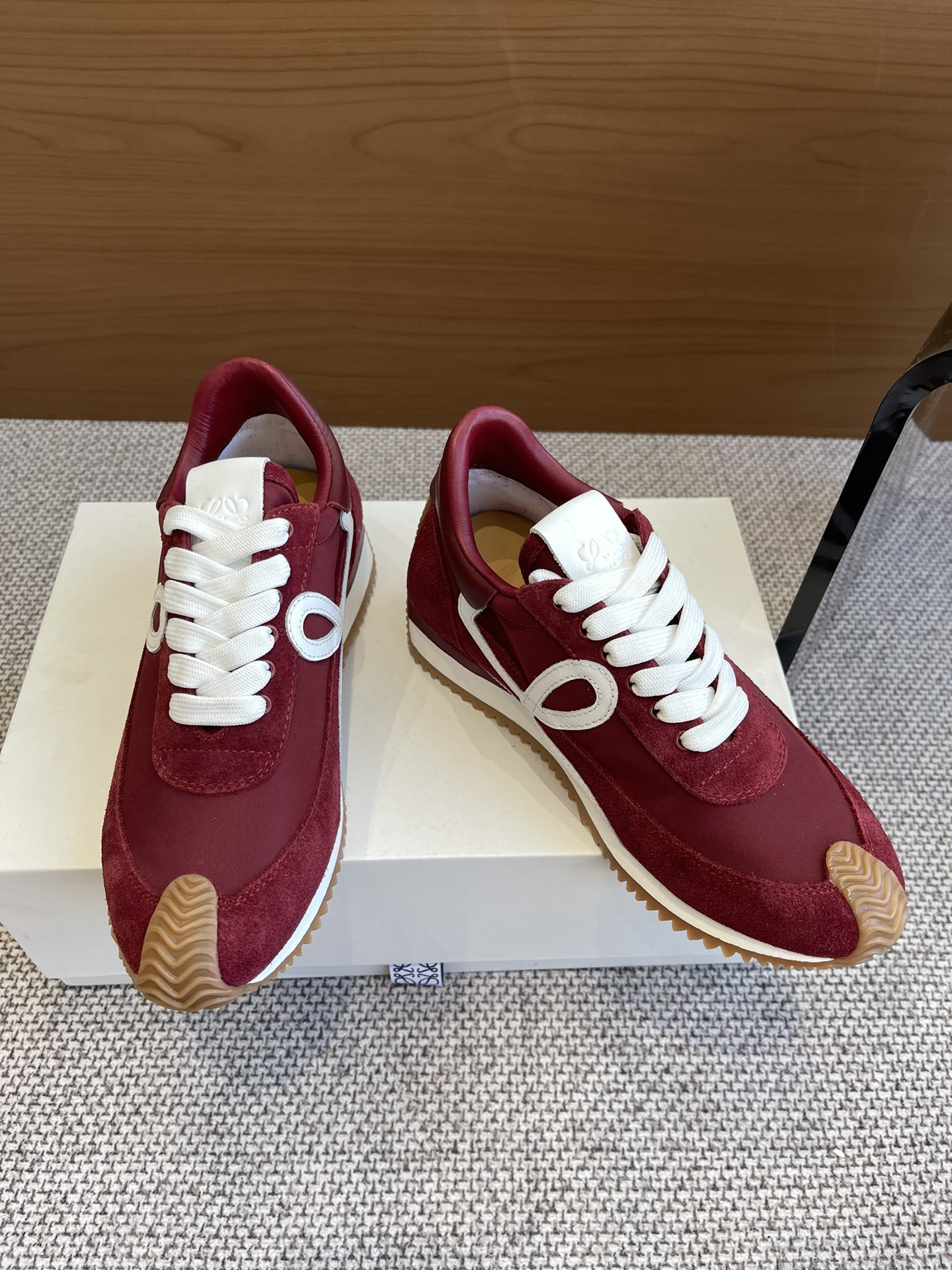 Couple style LOEWE Luo Yiwei The latest color-blocking color-blocking shoes forrest Gump shoes little white shoes