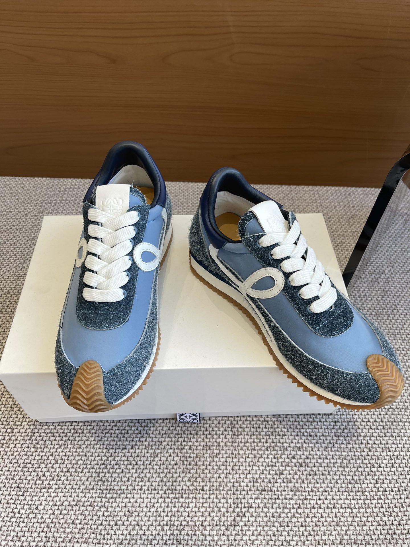 Couple style LOEWE Luo Yiwei The latest color-blocking color-blocking shoes forrest Gump shoes little white shoes