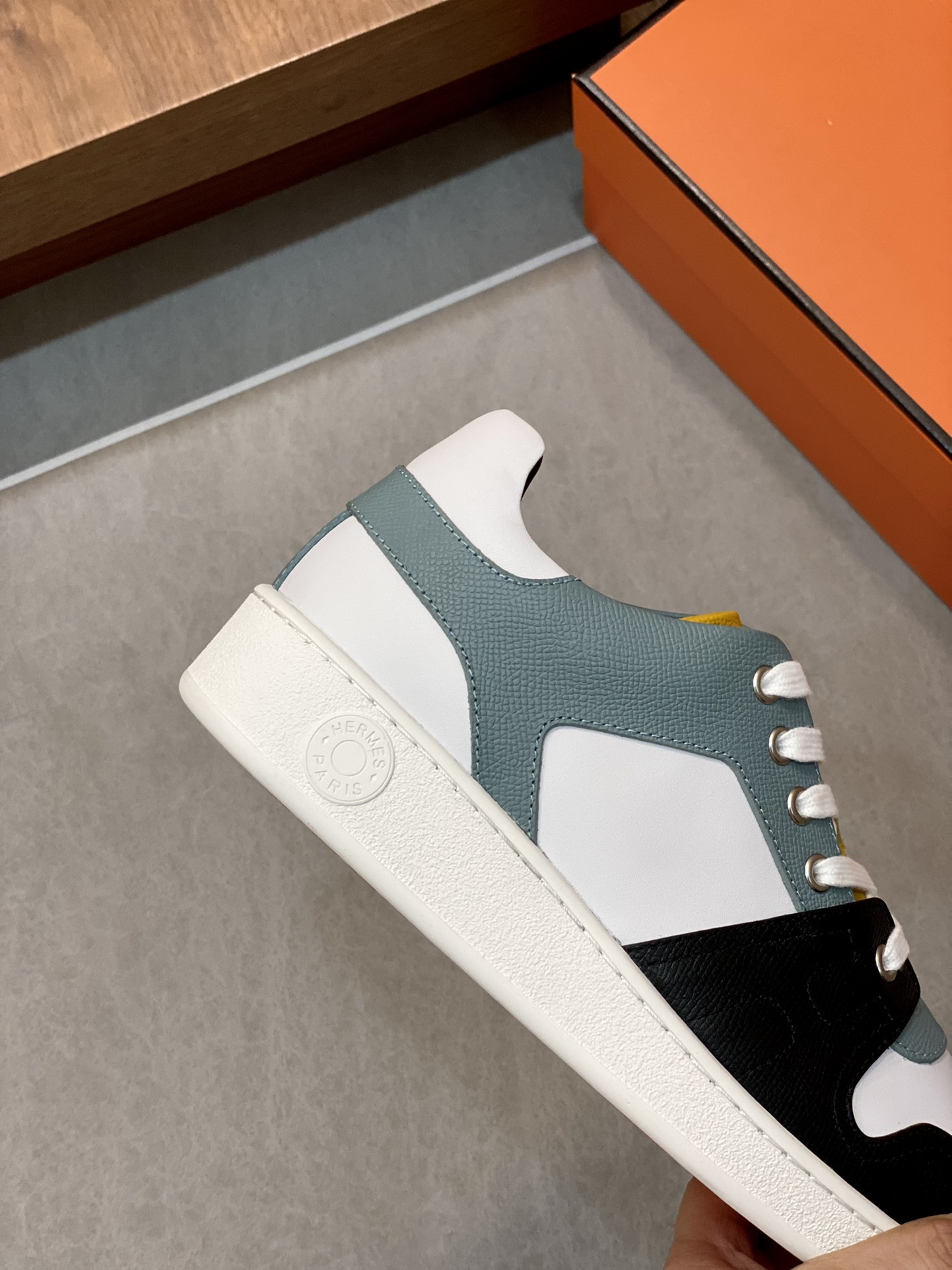 HERME*—Hermes; higher version.shoes