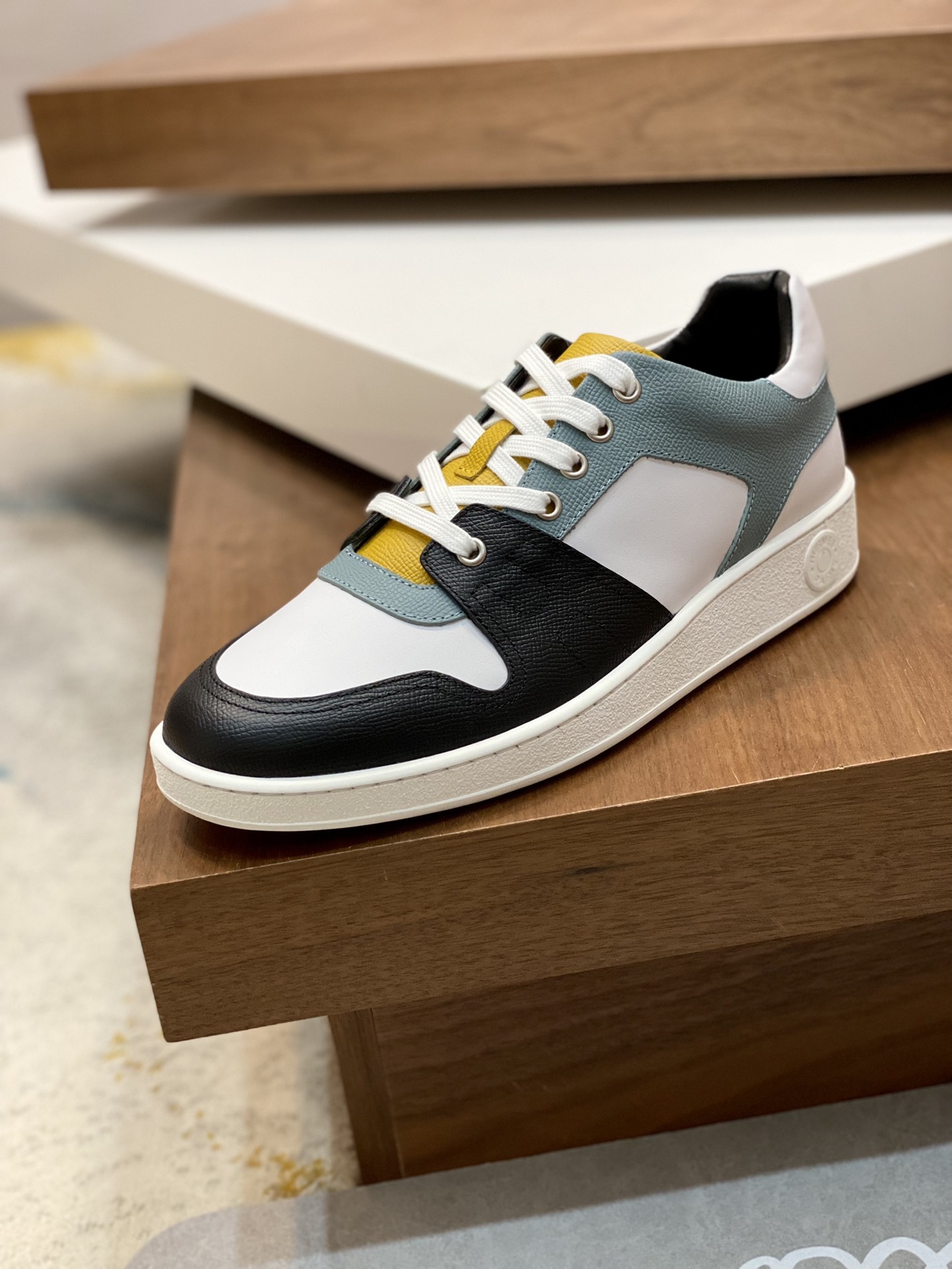 HERME*—Hermes; higher version.shoes