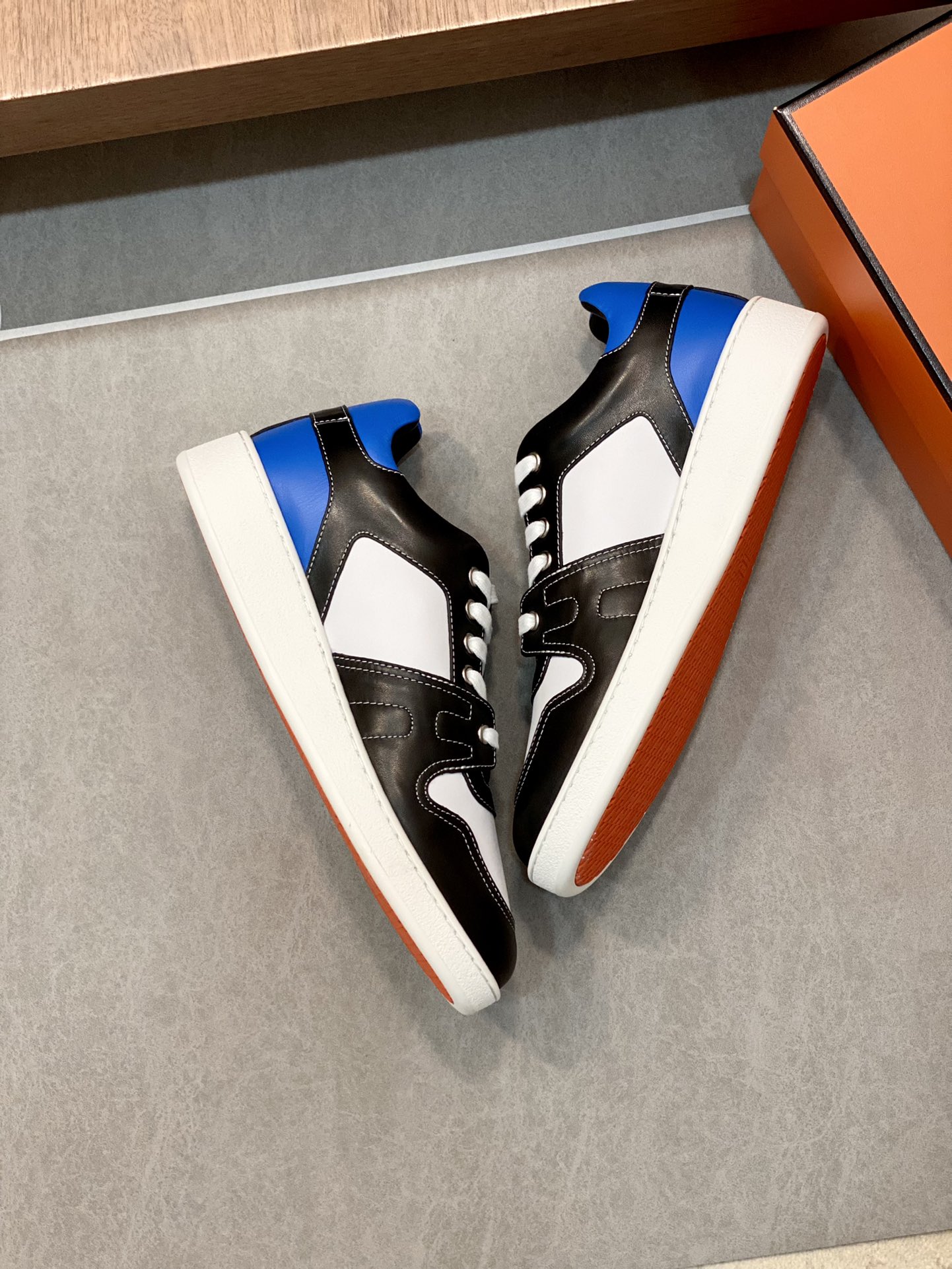 HERME*—Hermes; higher version.shoes