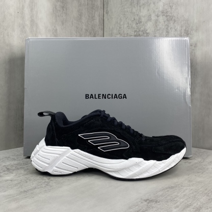 🔥New models are on the shelves🔥𝐁𝐚𝐥𝐞𝐧𝐜𝐢𝐚𝐚𝐠𝐚  shoes