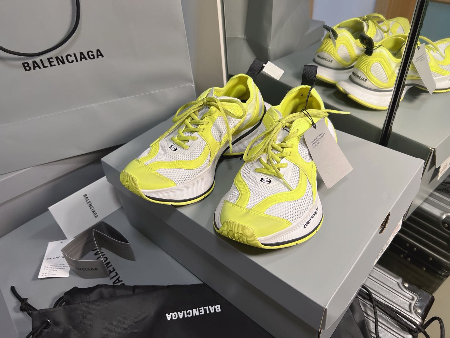 Balenciaga New models have been shipped