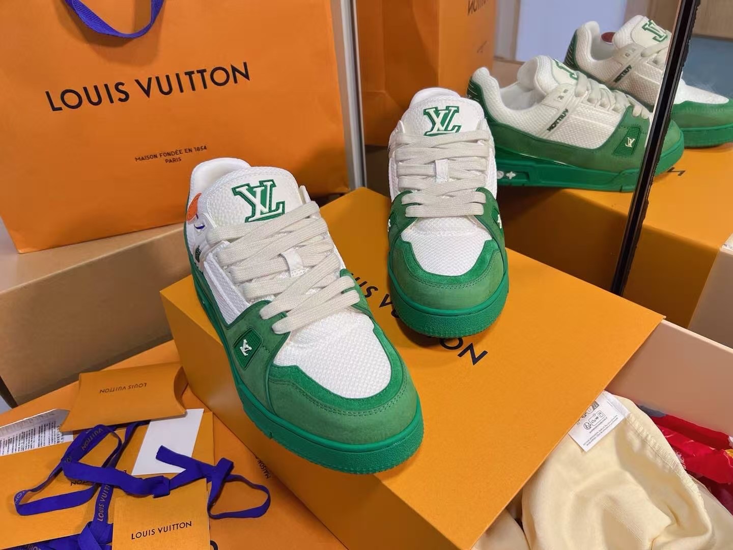 Louis Vuitton is a hit product from Donkey! trainer shoes