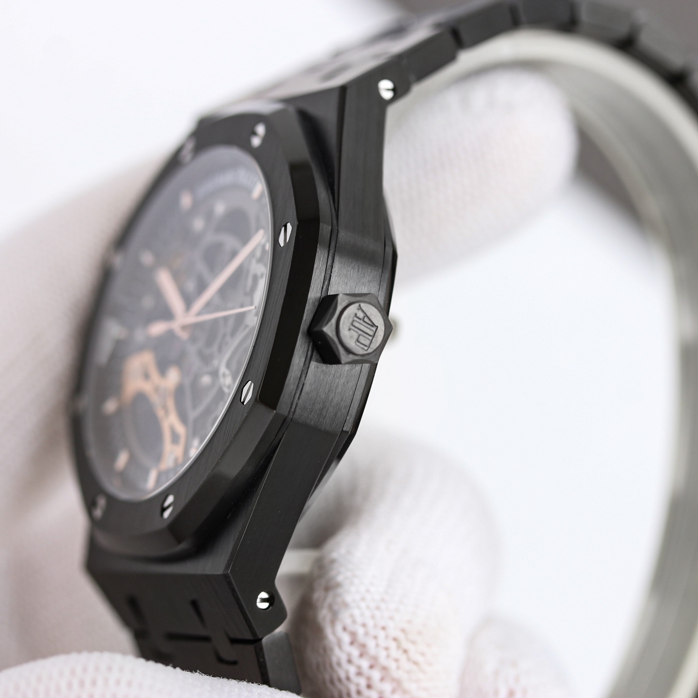 New model of Audemars Piguet Royal Oak Offshore men's mechanical watch, reference number 15407ST.OO.1220ST.01