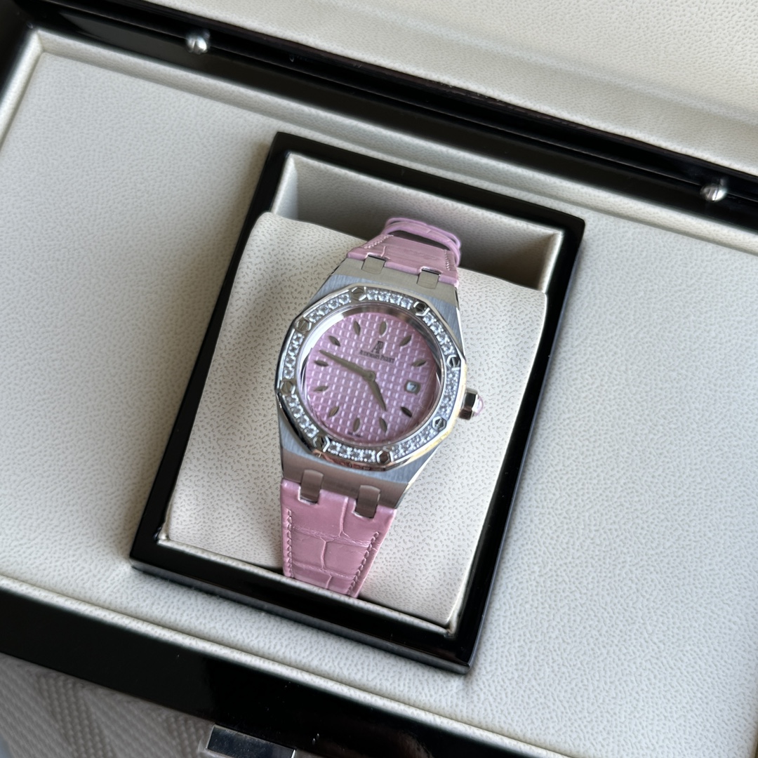 AP Royal Oak Quartz Watch Model 67601 from RF Factory
