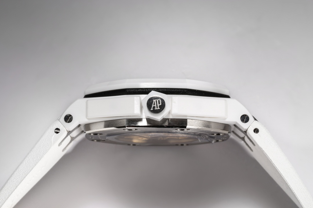 IP Factory redefines legend – Audemars Piguet's 15707 black ceramic classic returnswatch