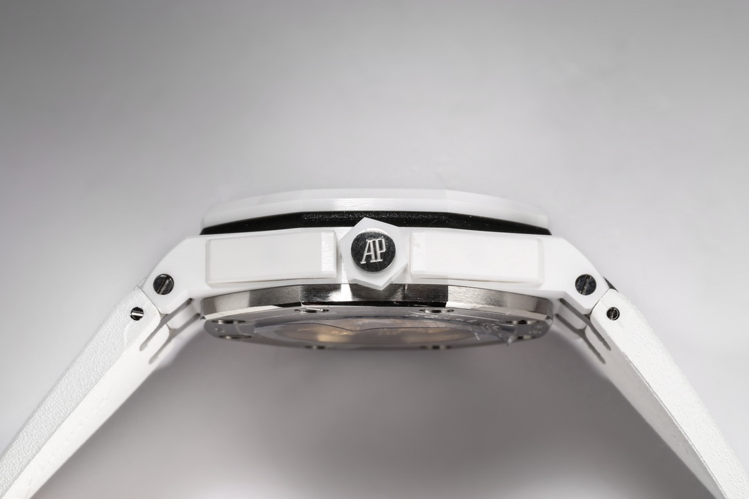 IP Factory redefines legend – Audemars Piguet's 15707 black ceramic classic returnswatch