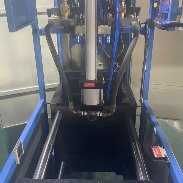 LT-S1-5L semi automatic 1 cavity 5L PET stretching blow molding machine 