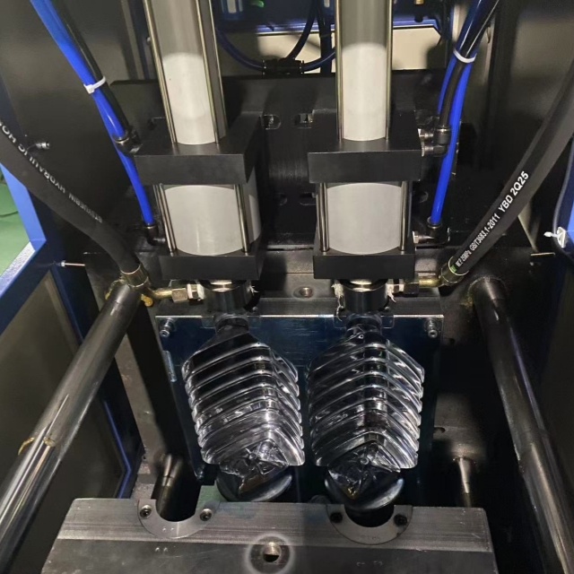 LT-S2-5L semi automatic 2 cavity 5L PET stretching blow molding machine