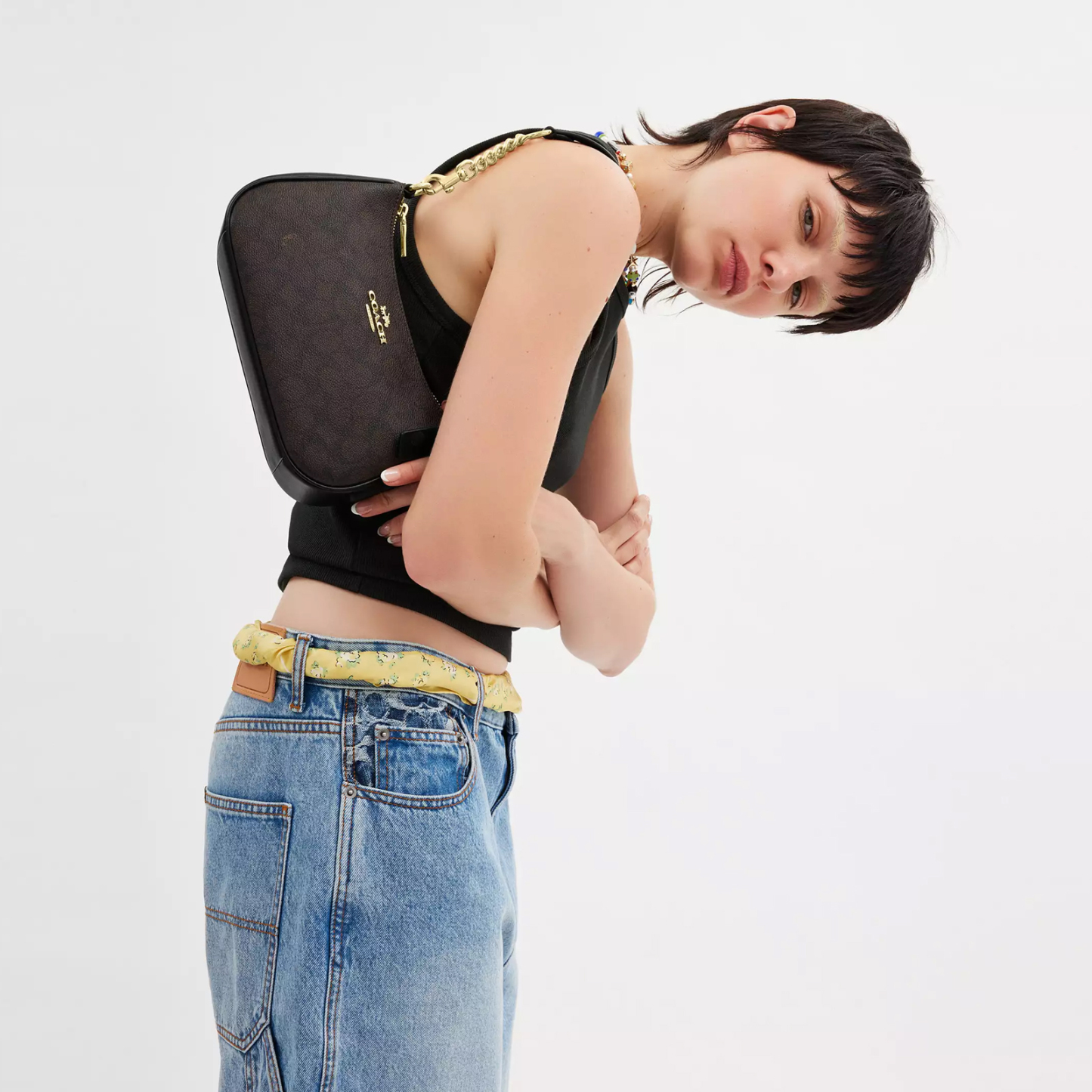 Teri Shoulder Bag In Signature Canvas