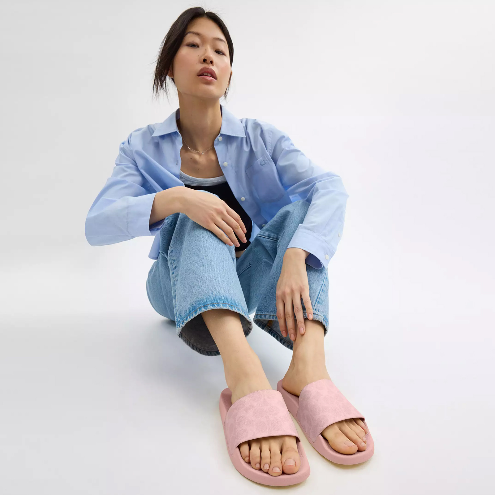 Udele Sport Slide In Signature Canvas