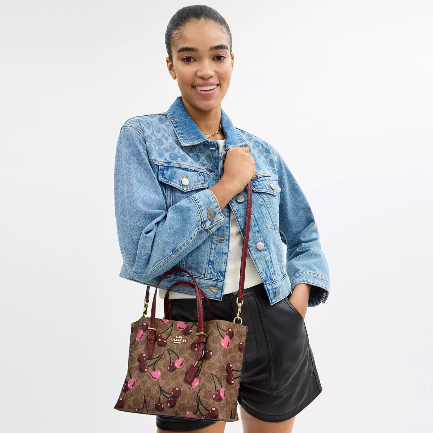 Mollie Tote Bag 25 In Signature Canvas With Cherry Print