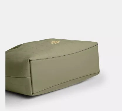 Evelyn Shoulder Bag With Quilting