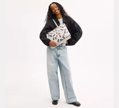 Station Tote Bag With Cherry Print