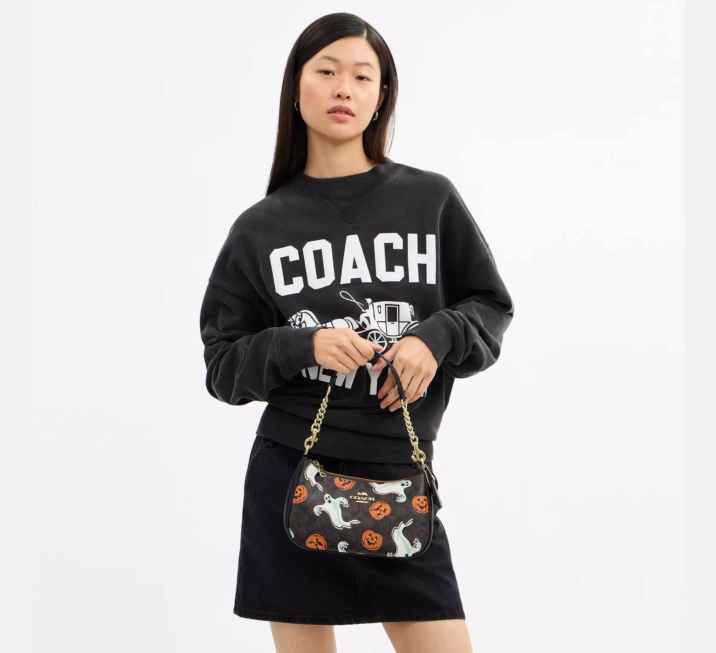 Teri Shoulder Bag In Signature Canvas With Halloween Print