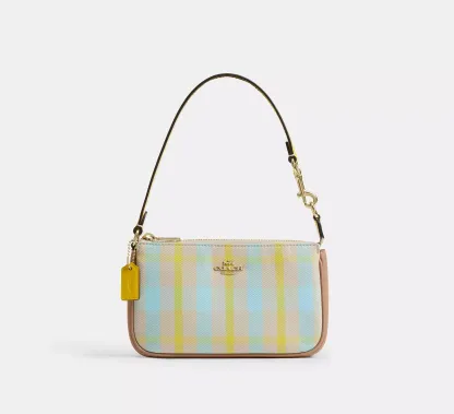 Nolita 19 In Signature Canvas Silver/Iris