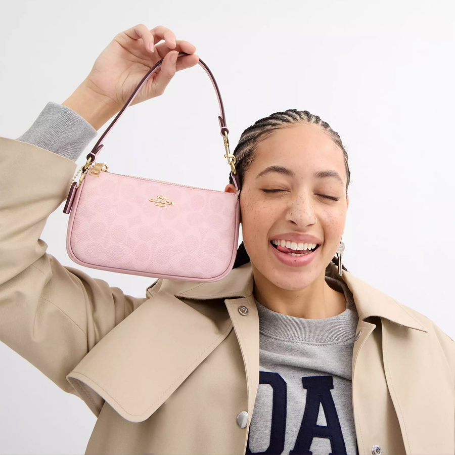 Nolita 19 In Signature Canvas