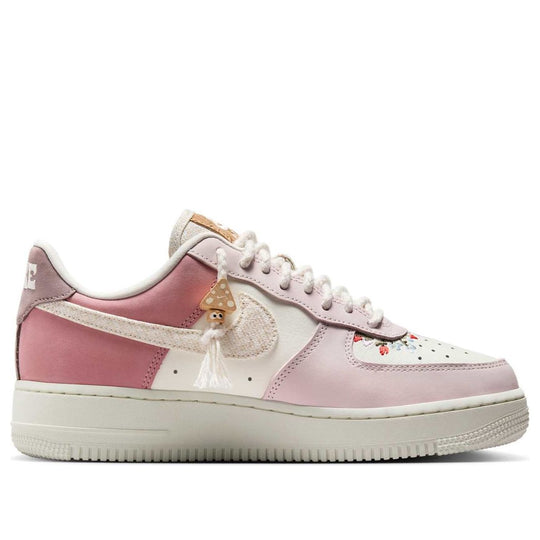 (WMNS) Nike Air Force 1 '07 LX 'Mushroom' IB8874-111