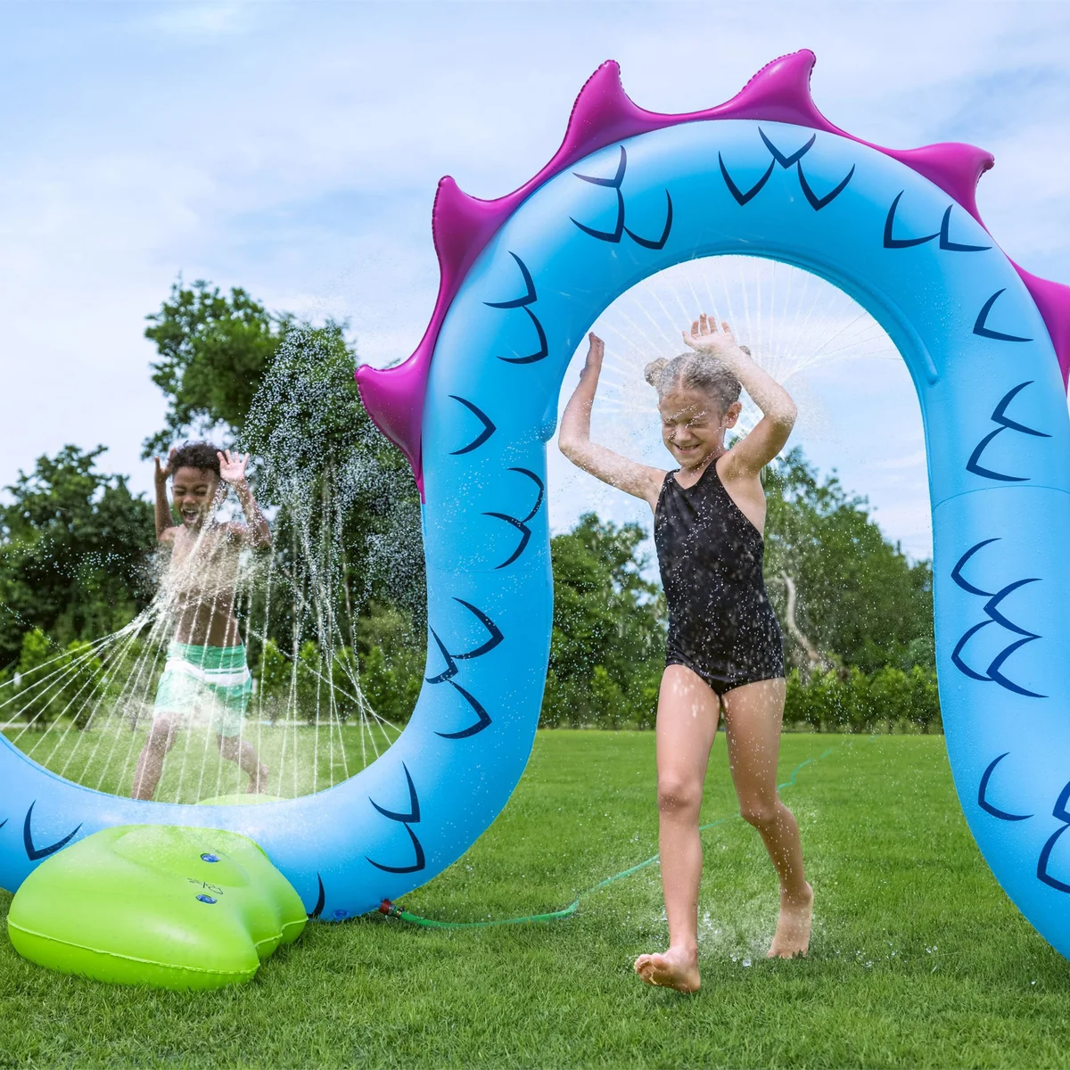 🔥This Week's Special Sale🔥Giant Sea Serpent Kids Inflatable Sprinkler