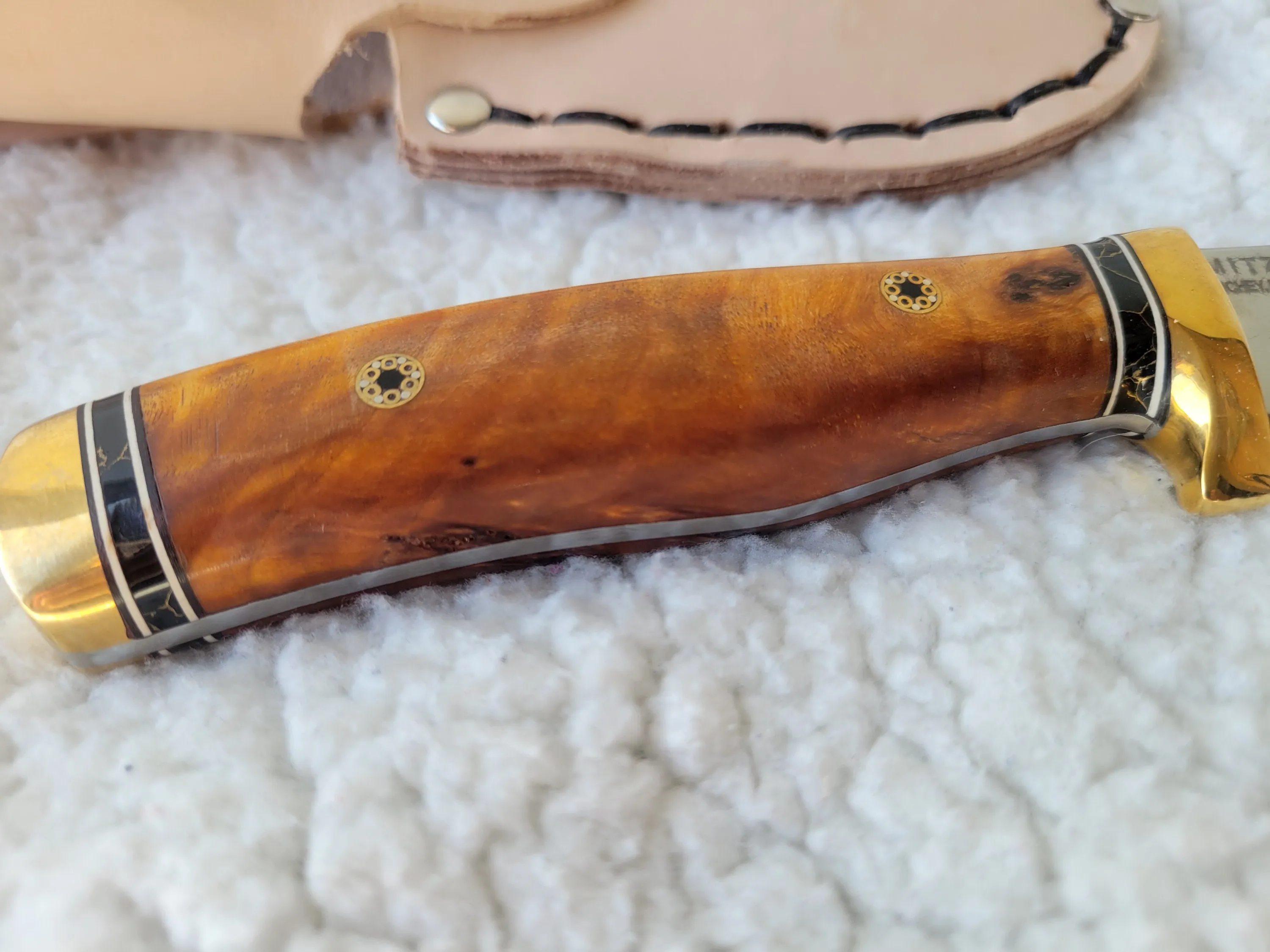 Made in Montana Handmade Hunting with Natural Wood D2 Steel Brass Guard