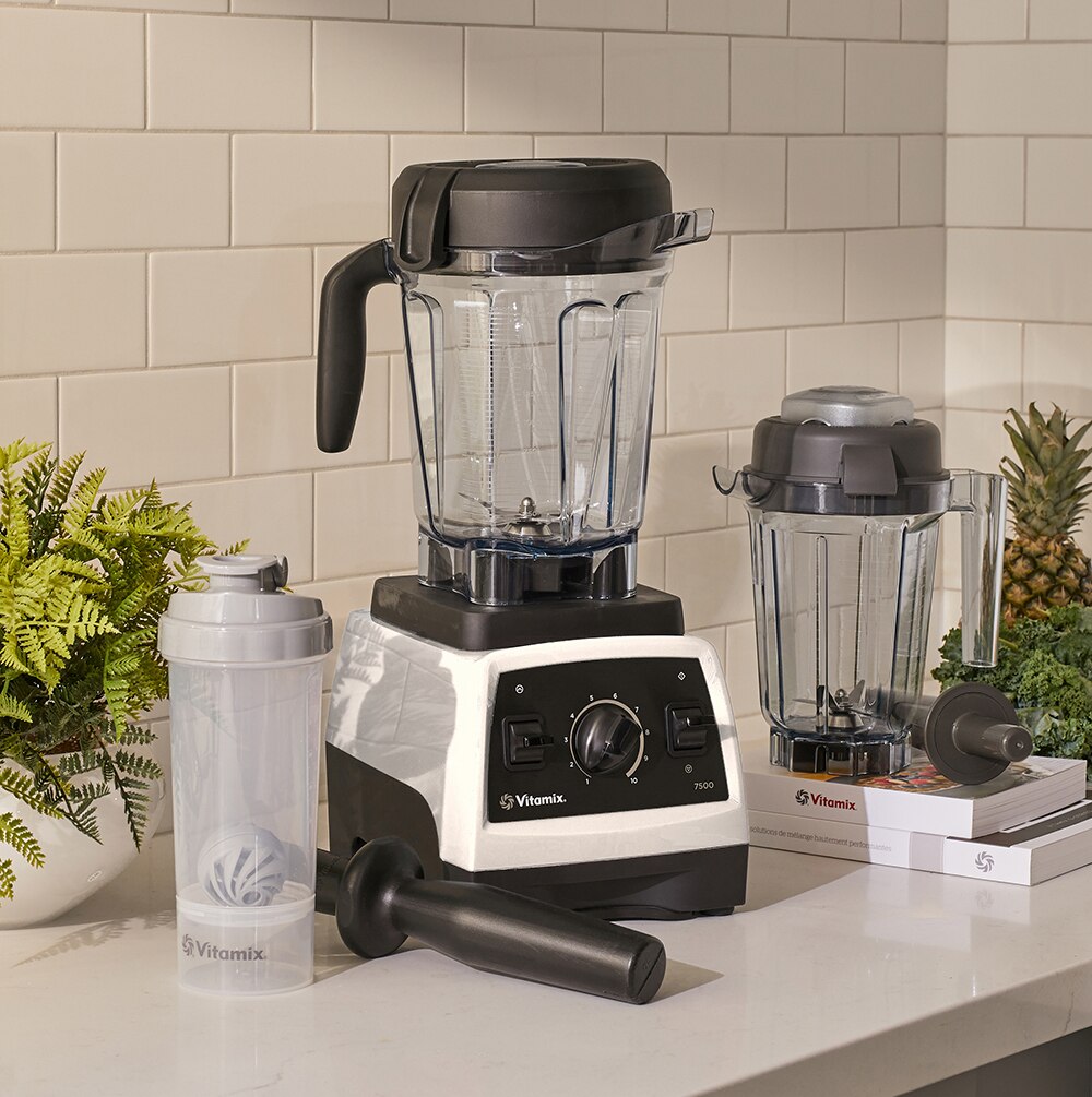 🎄Today's Special Value🎁 Vitamix 7500 64-oz 13-in-1 Variable Speed Blender 