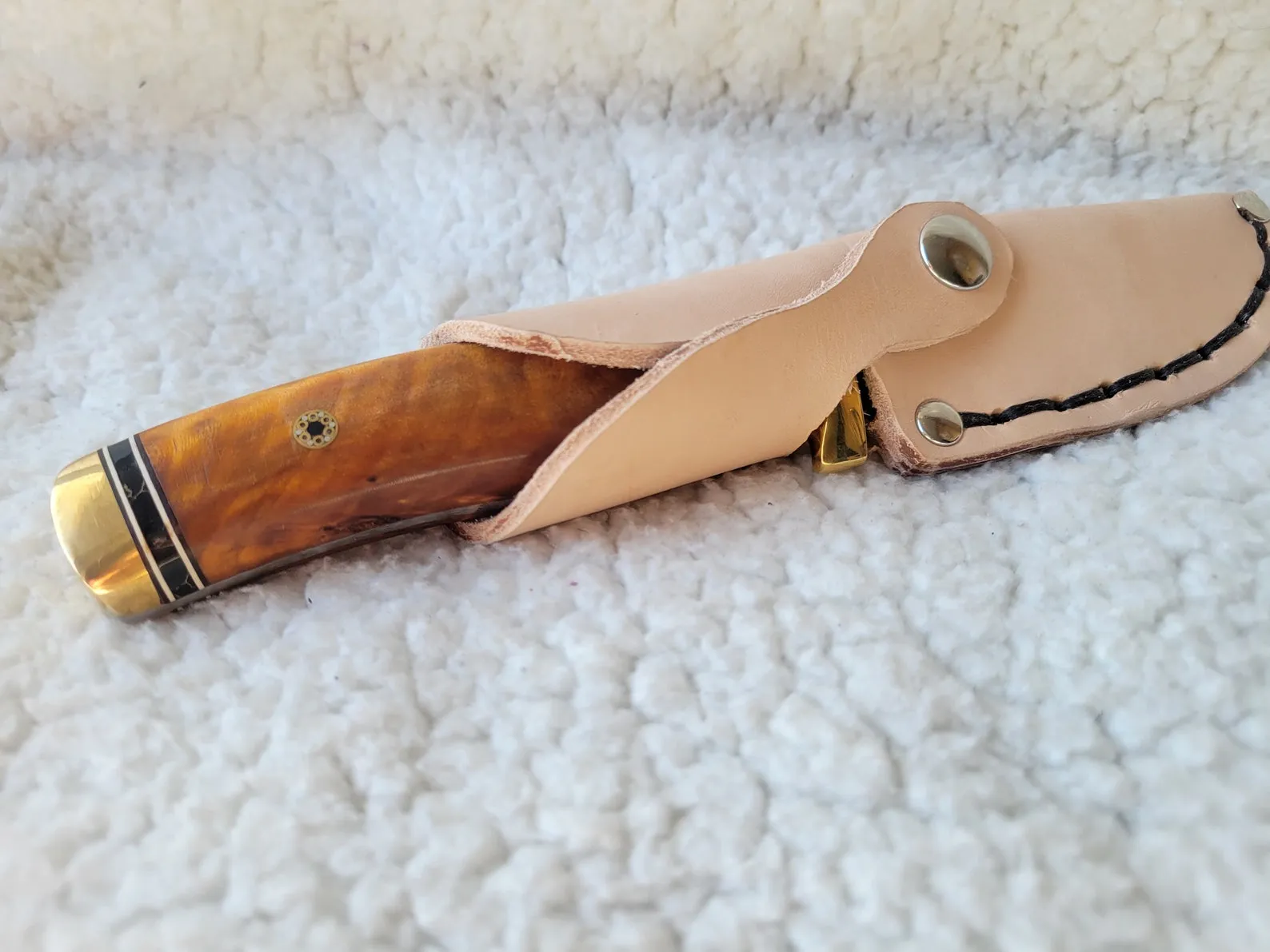Made in Montana Handmade Hunting with Natural Wood D2 Steel Brass Guard