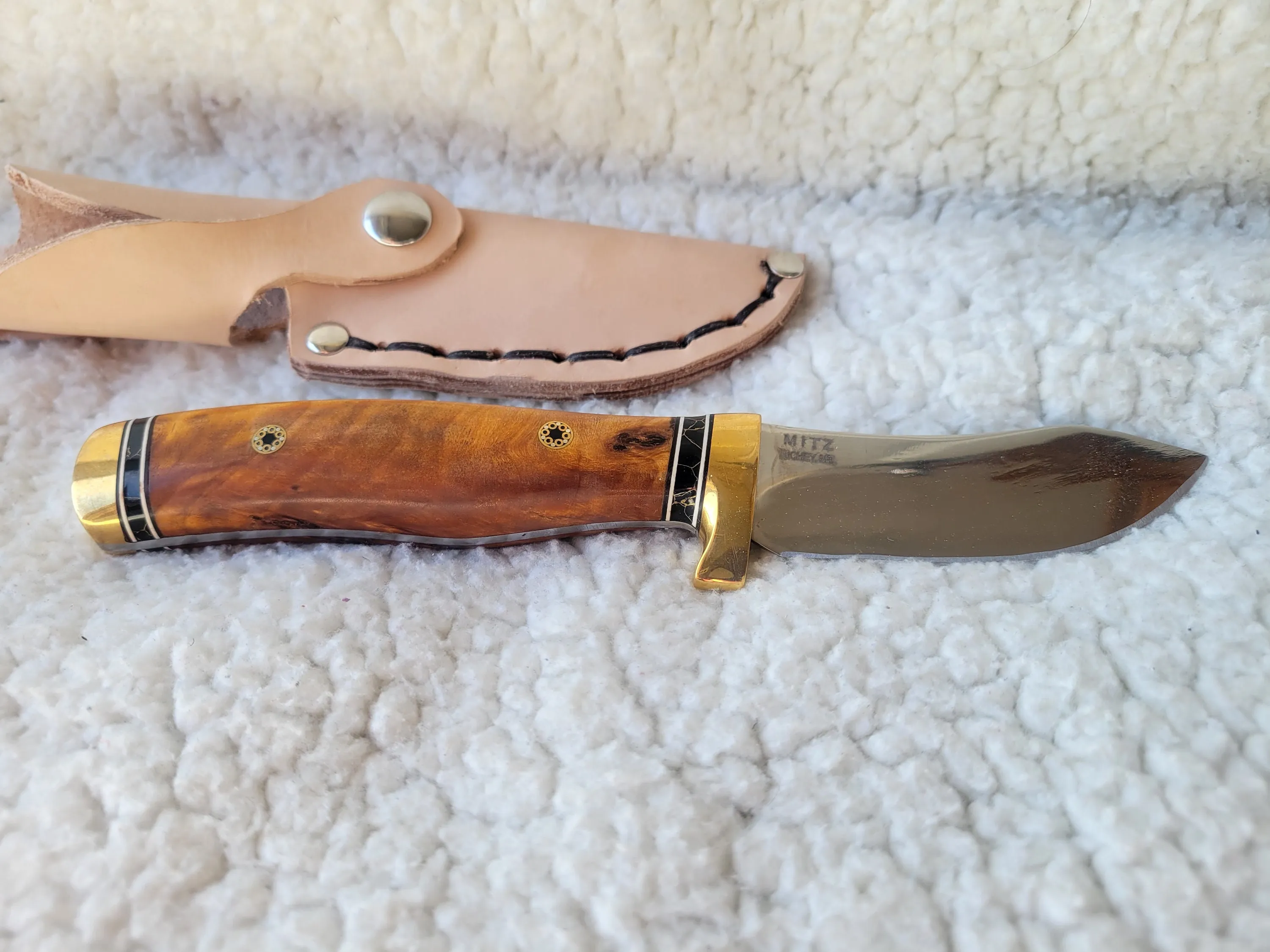 Made in Montana Handmade Hunting with Natural Wood D2 Steel Brass Guard