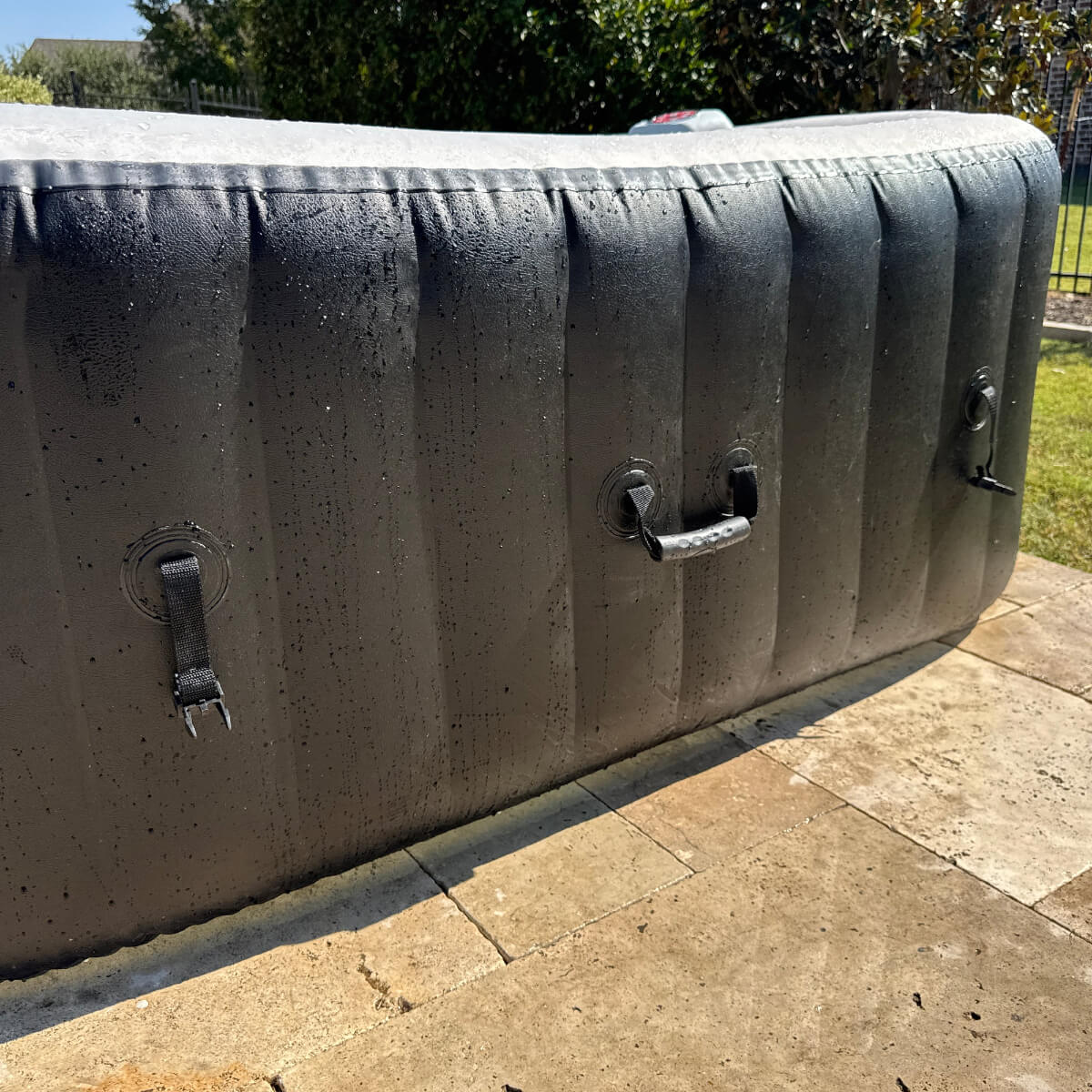 💝𝐐𝐕𝐂'𝐬 𝐁𝐥𝐚𝐜𝐤 𝐅𝐫𝐢𝐝𝐚𝐲 𝐃𝐞𝐚𝐥𝐬✨6 Person Inflatable Square Hot Tub Spa