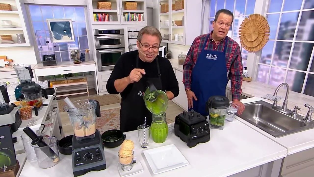 Vitamix 7500 64-oz 13-in-1 Variable Speed Blender with Cookbook on QVC